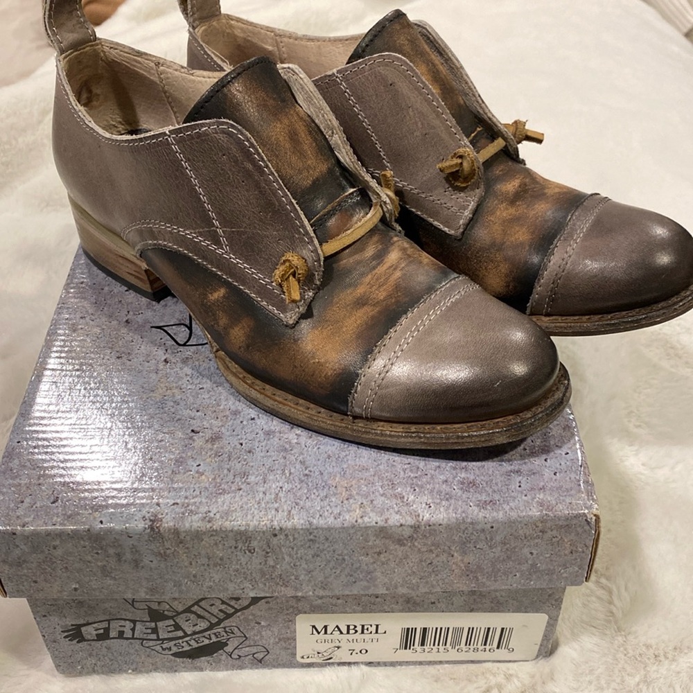Freebird by Steven Mabel Two-Tone Brown & Tan Leather Flats